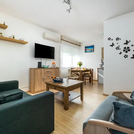 Bell Apartment